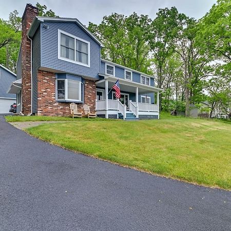 Lakefront Canandaigua Home With Dock And Kayak! מראה חיצוני תמונה