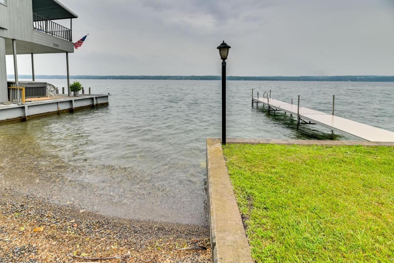 Lakefront Canandaigua Home With Dock And Kayak! מראה חיצוני תמונה