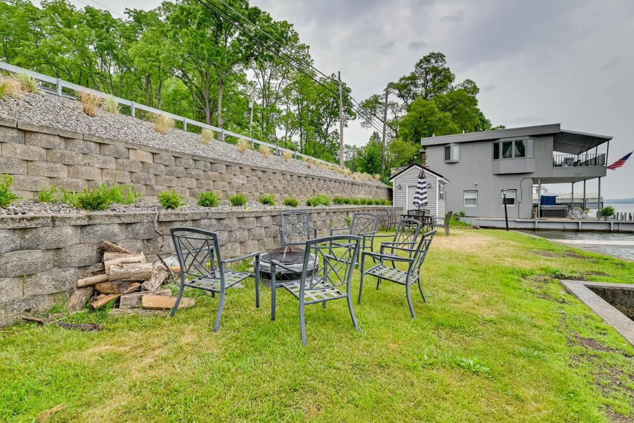 Lakefront Canandaigua Home With Dock And Kayak! מראה חיצוני תמונה