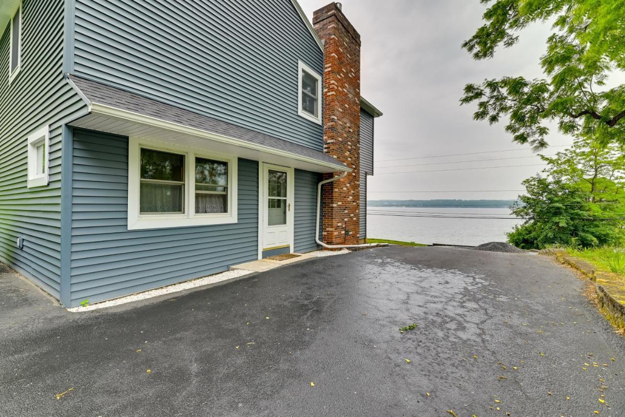 Lakefront Canandaigua Home With Dock And Kayak! מראה חיצוני תמונה